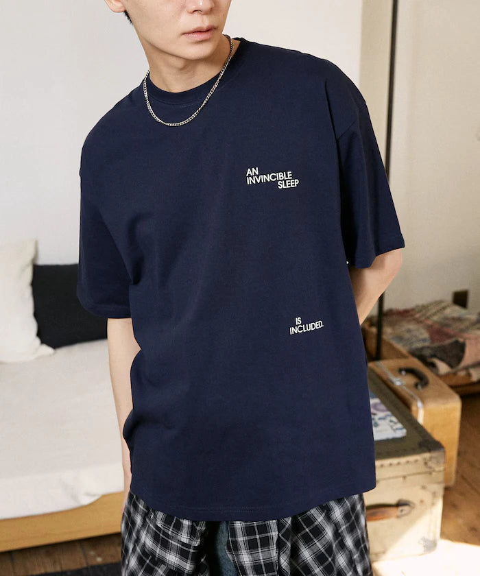 VINCIBLE SLEEP Cat Print T-Shirt Limited Edition