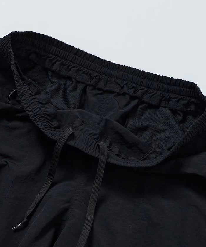 Nylon Medium Length Baggy Shorts