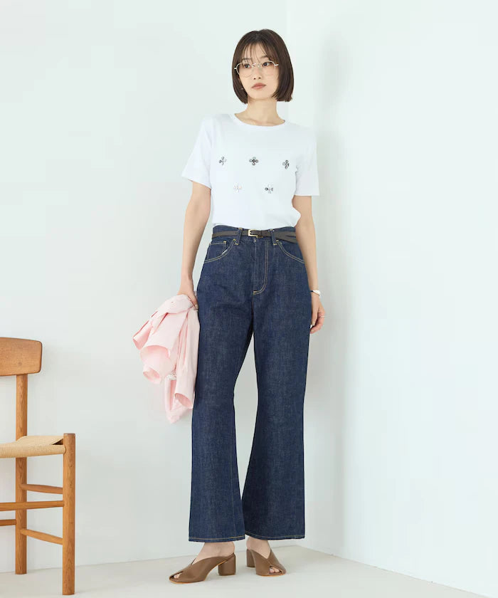 Shell Button Flower Motif Cotton Modal T-Shirt