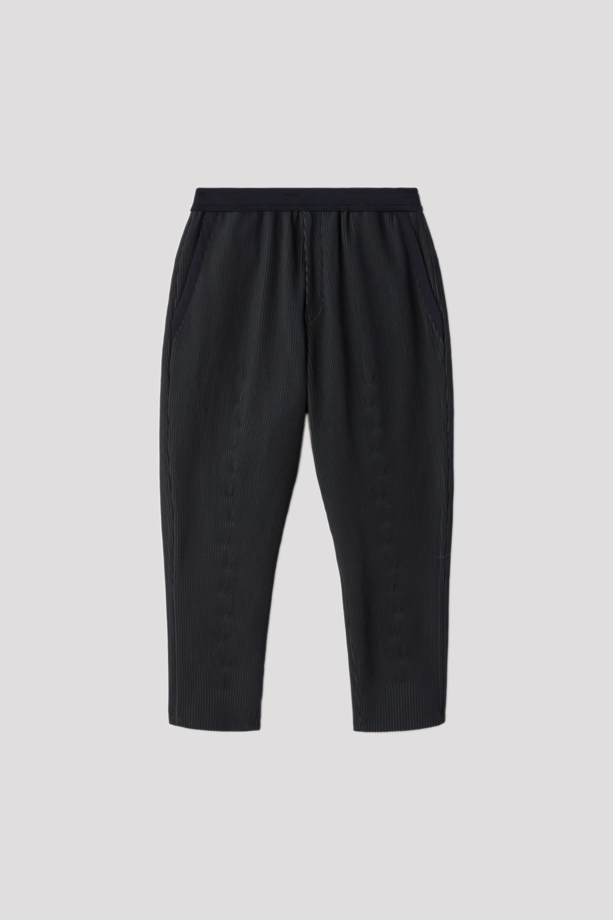 SOFT HYPHA TAPERED PANTS