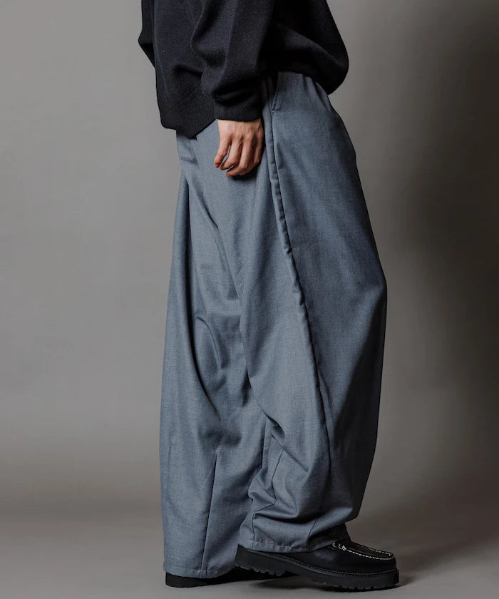 Wide Silhouette Barrel Leg Slacks Pants
