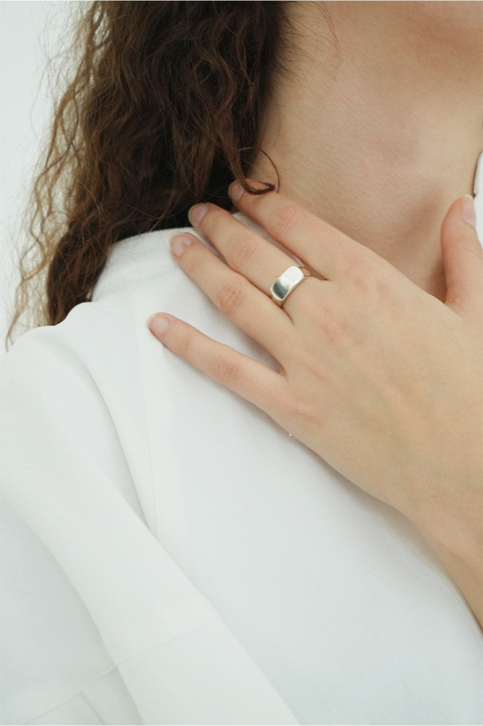 LAVER Rectangle Signet Ring
