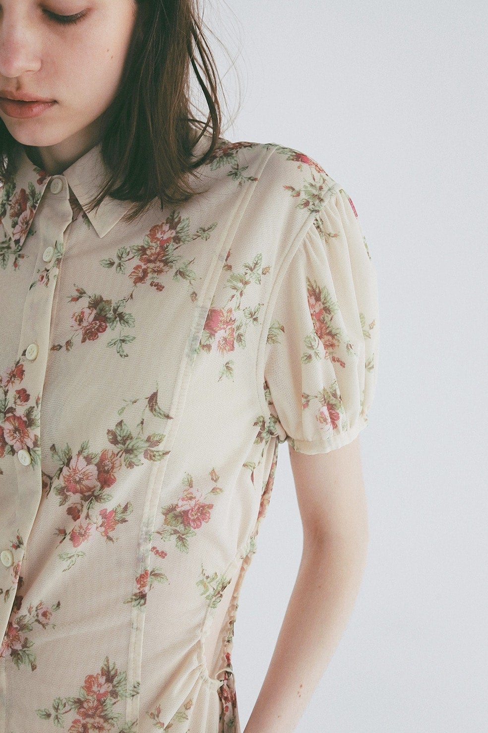 FLOWER SIDE HOLE SHIRTS
