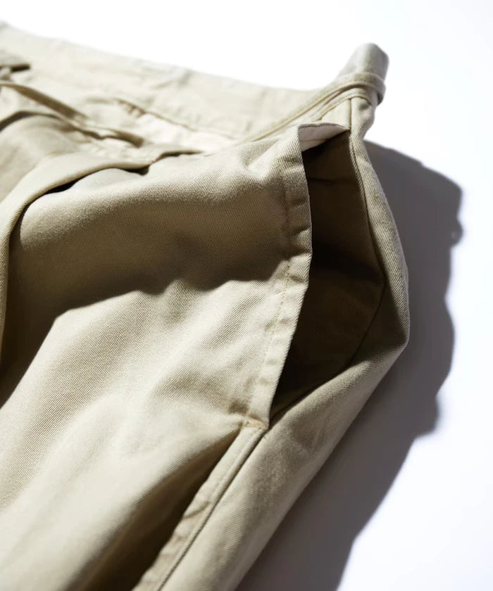 Magazine Pocket Chino Pant