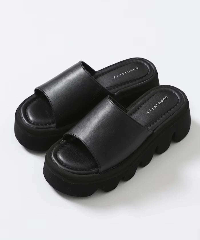 Volume Curved Sole Leatherette Covered Sandal
