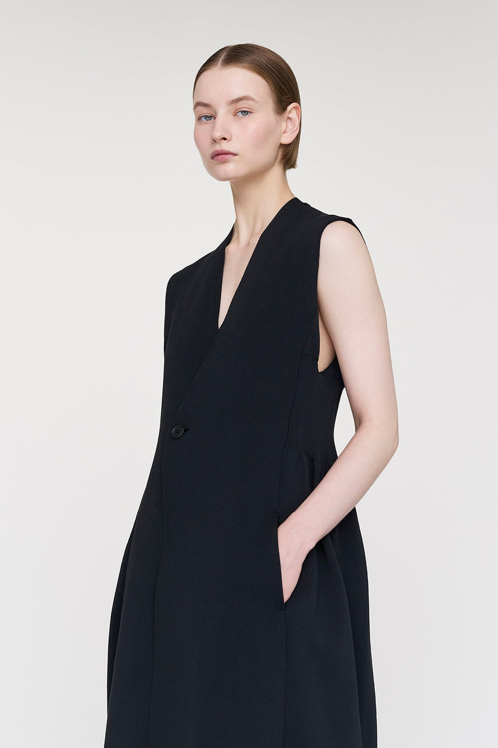 MILAN COLLARLESS LONG VEST