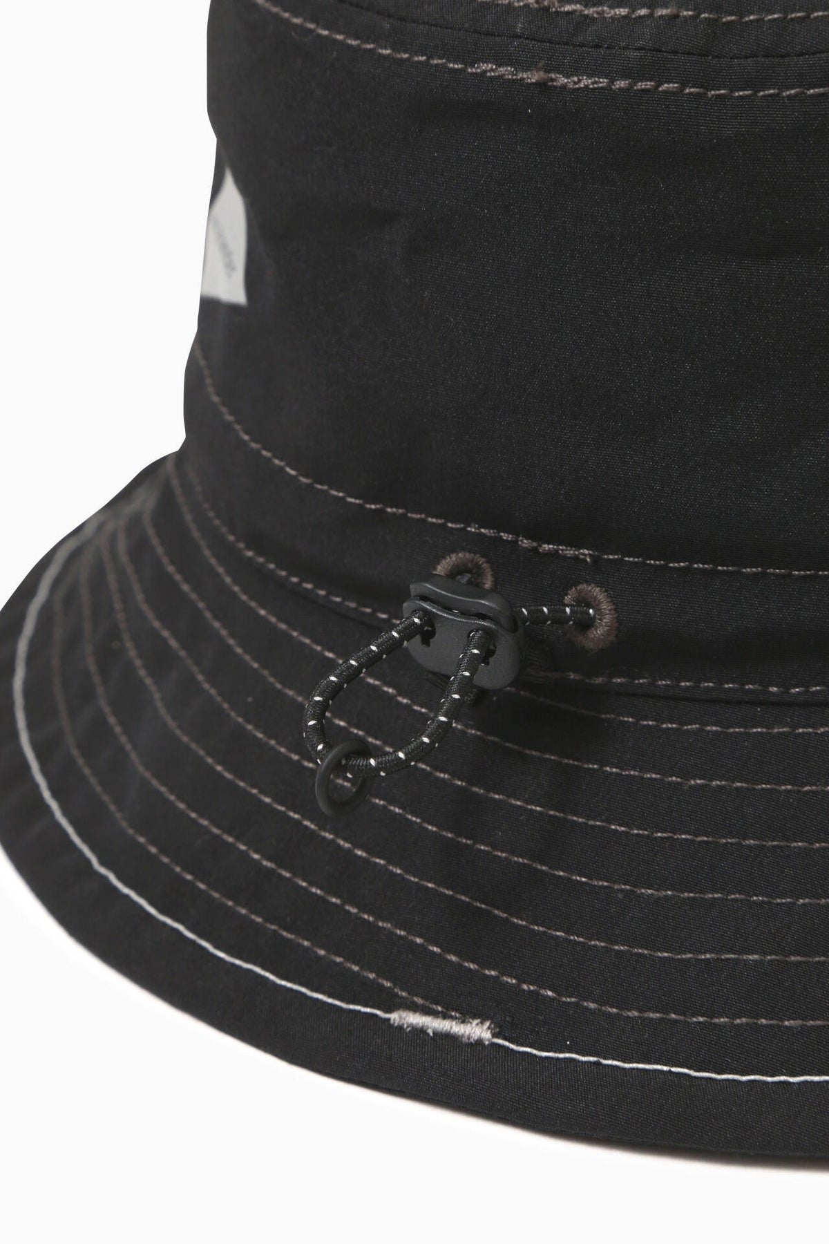 PE/CO hat