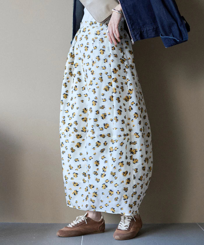 Flower Sheer Jacquard Cocoon Skirt