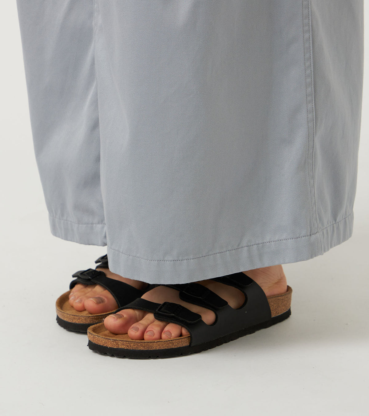 Chino Tuck Field Skirt
