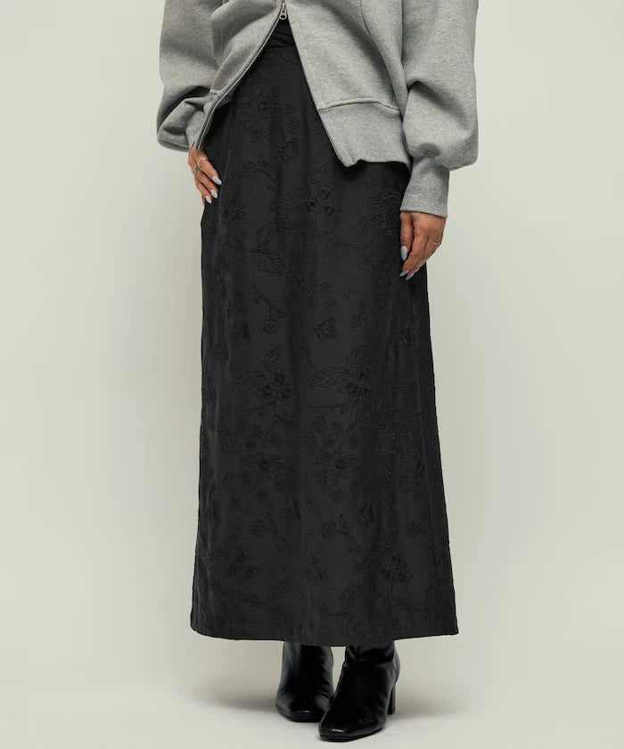 Flower Embroidery I-Line Easy Skirt