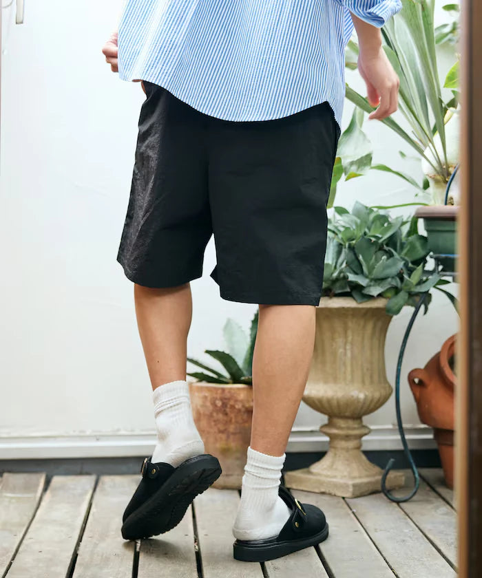 Nylon Medium Length Baggy Shorts