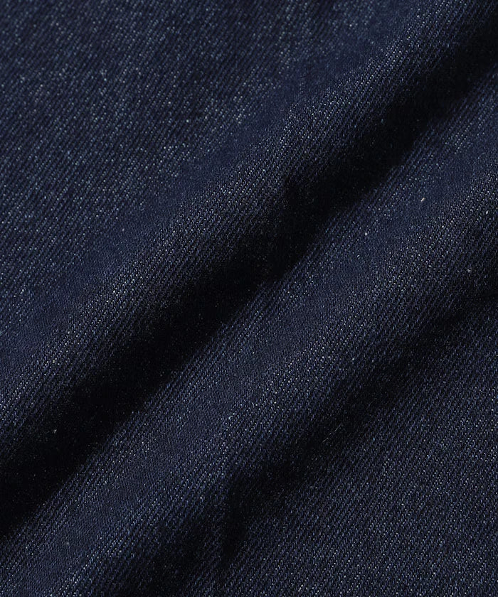 Wide Silhouette Straight Denim