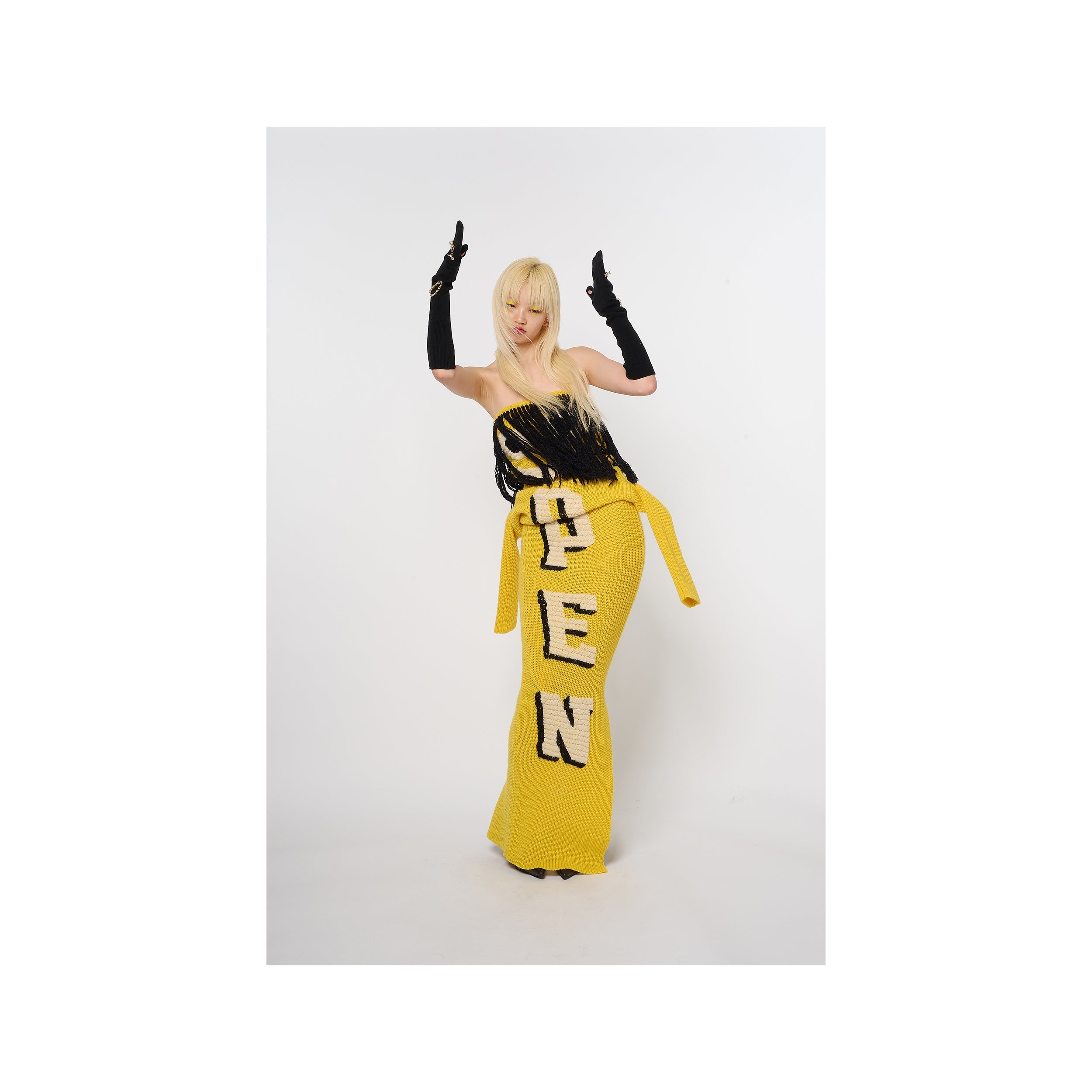 AIR DANCER KNIT DRESS / SCARF：YELLOW