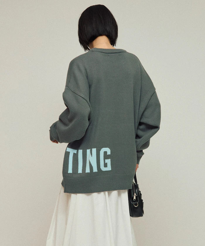 Sweat-like Lettered Knit / Jacquard Knit