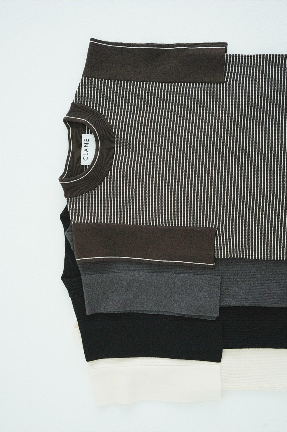 SQUARE SLEEVE KNIT TOPS