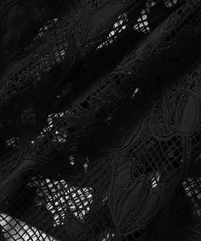 Flower Motif Batten Lace Iris Hem Camisole Top 【Limited Edition】