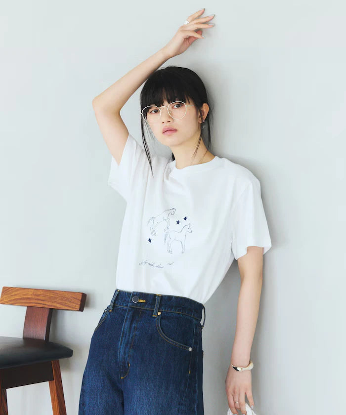 Comfortable Horse Print Crew Neck T-Shirt