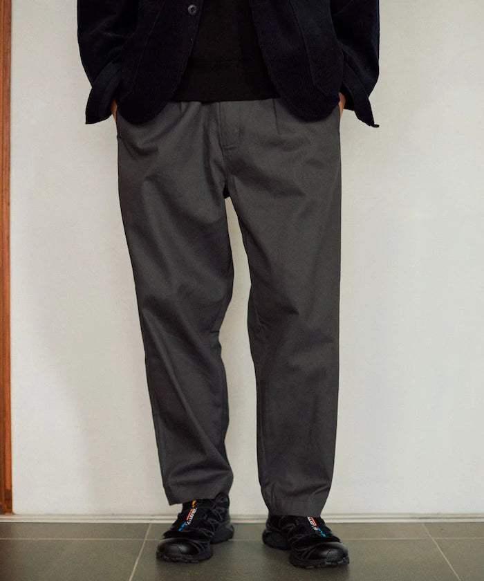 Wide Silhouette Drawstring Chino Pants / Tapered Silhouette Easy Chino Pants