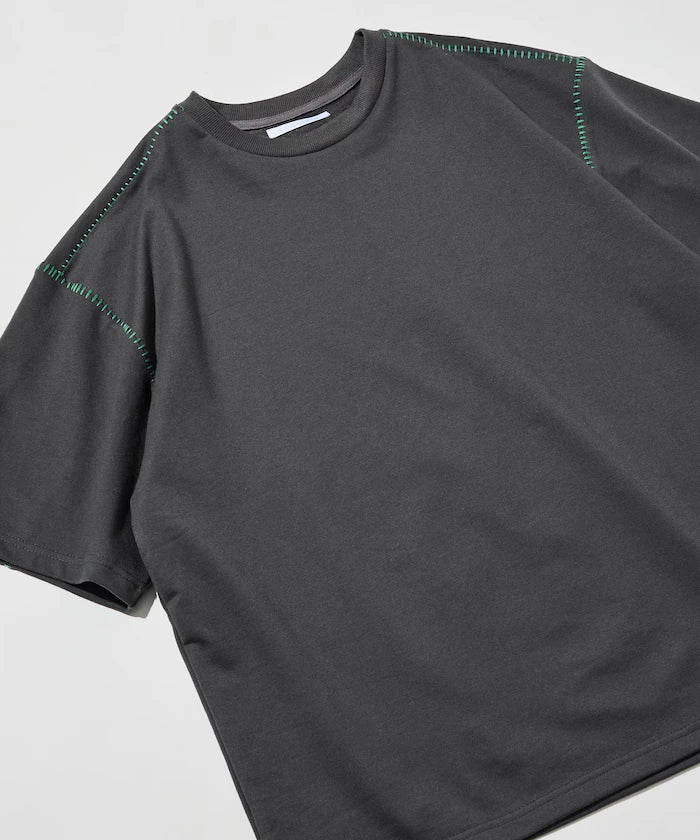 Box Silhouette Contrast Ladder Stitch Crew Neck T-Shirt