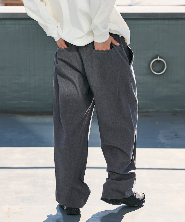 Wide Silhouette Linen Mix Tuck Easy Pants [Limited Edition]