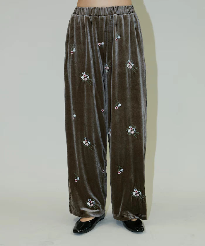 Flower Embroidery Velvet Easy Pants Limited Edition