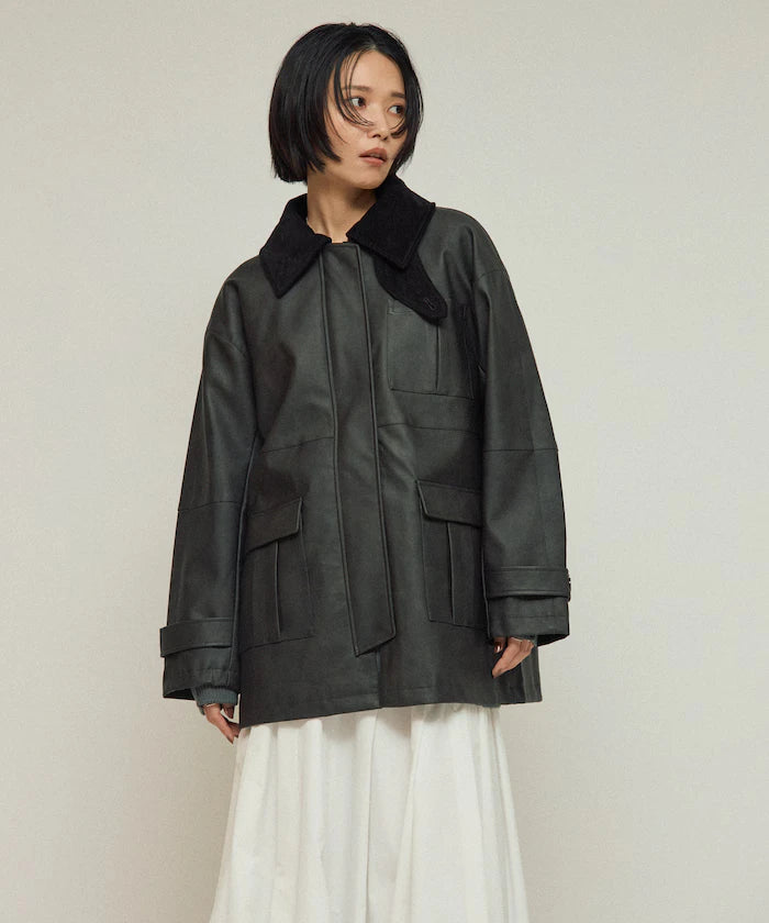 Oversized Crush Leatherette Jacket / Collar Corduroy