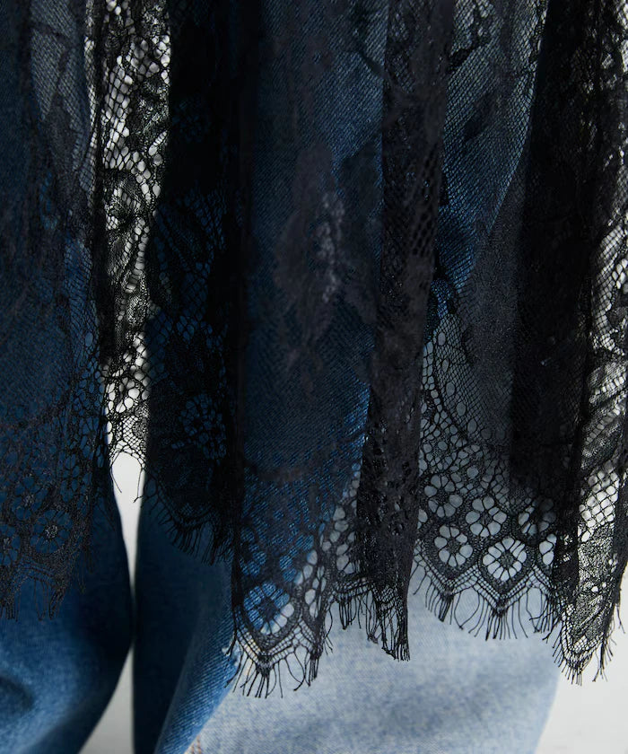 T-shirt lace docking one-piece