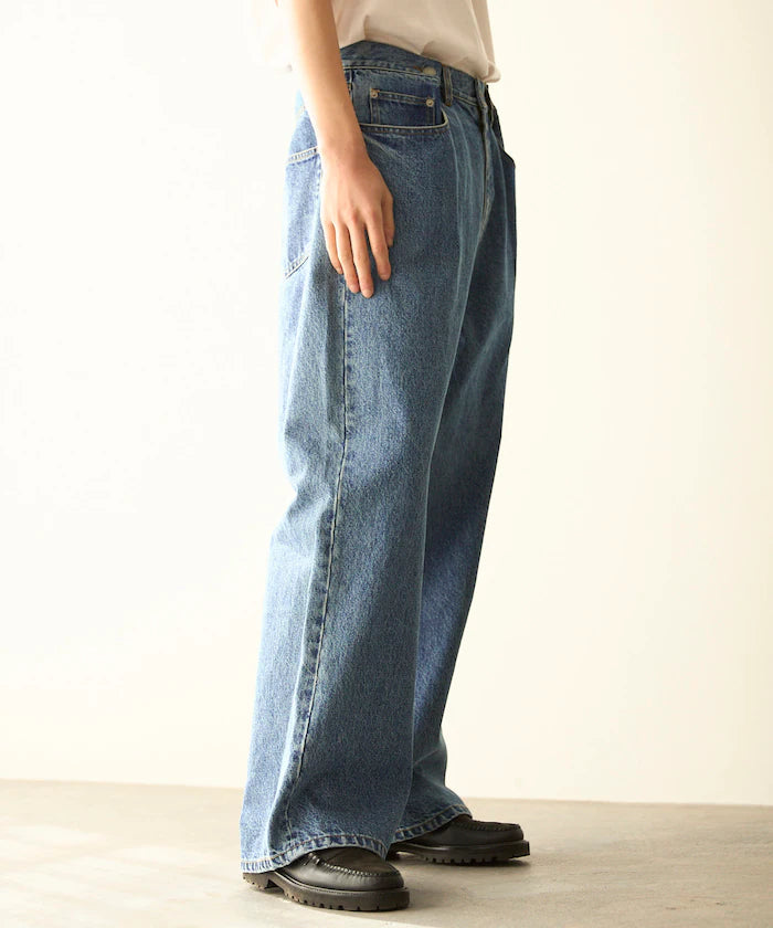 Design Tuck Japan Denim / Wide Silhouette