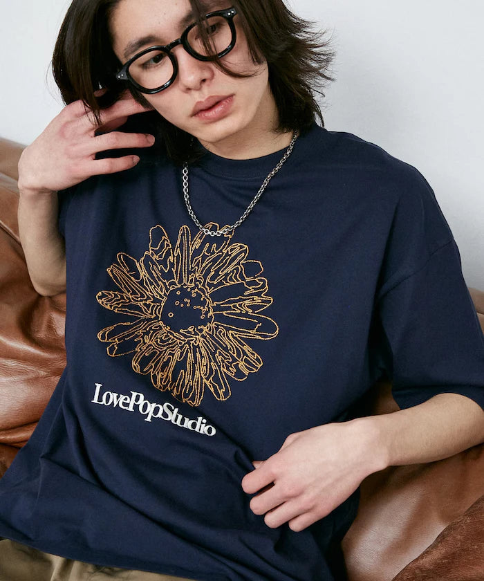 Love Pop Studio Flower Embroidery T-Shirt