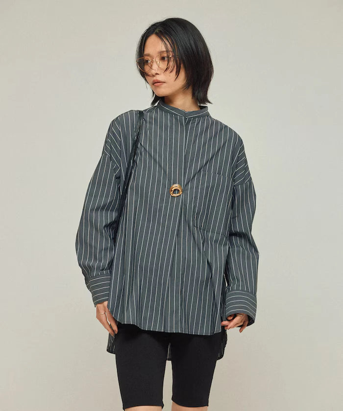 Oversized Long Sleeve Brooch Shirt