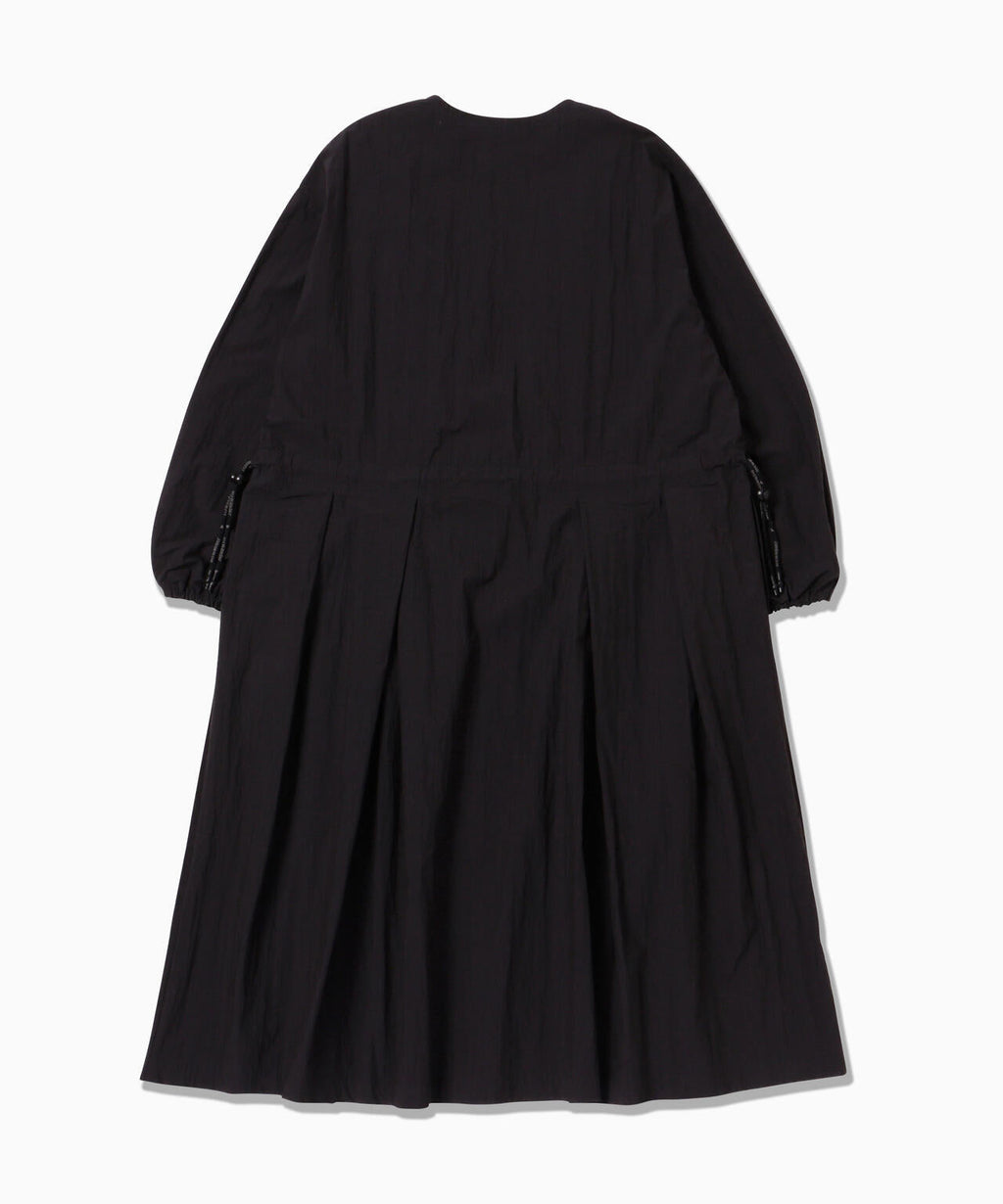 tuck dress (W)