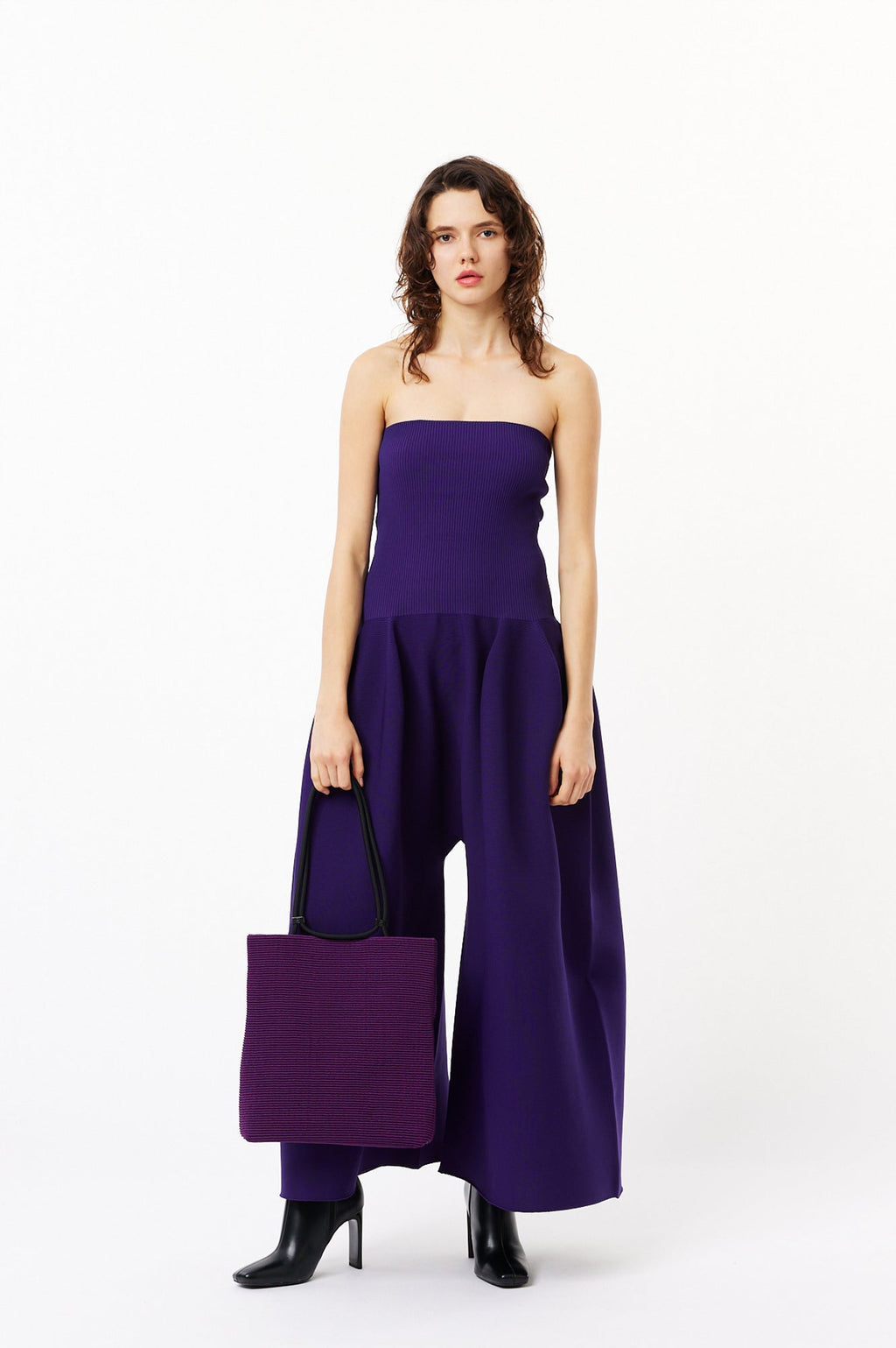 DOUGHY HAND BAG
