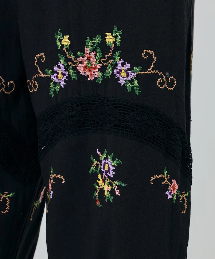 India Flower Cross Embroidery Lace Pants