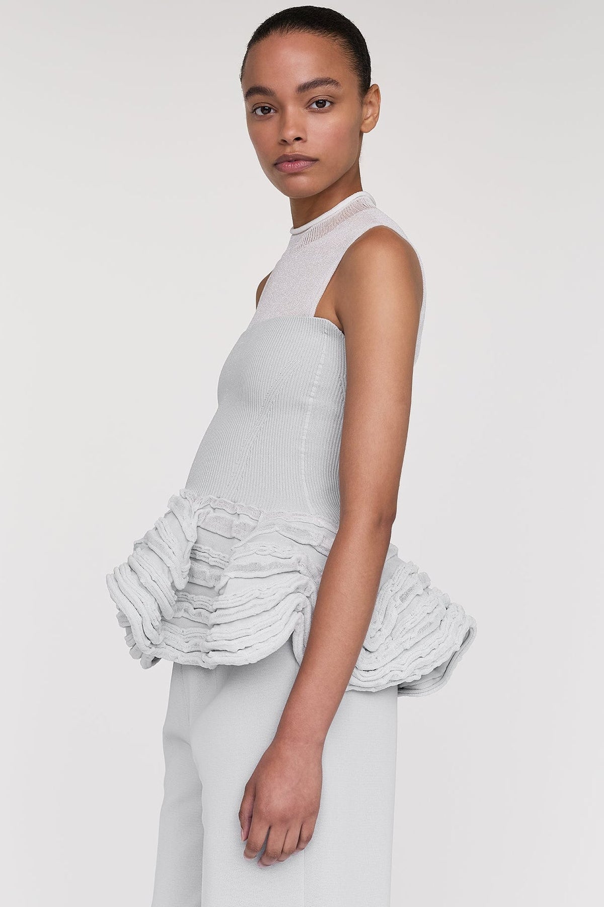 PORTRAIT LUCENT SLEEVELESS TOP
