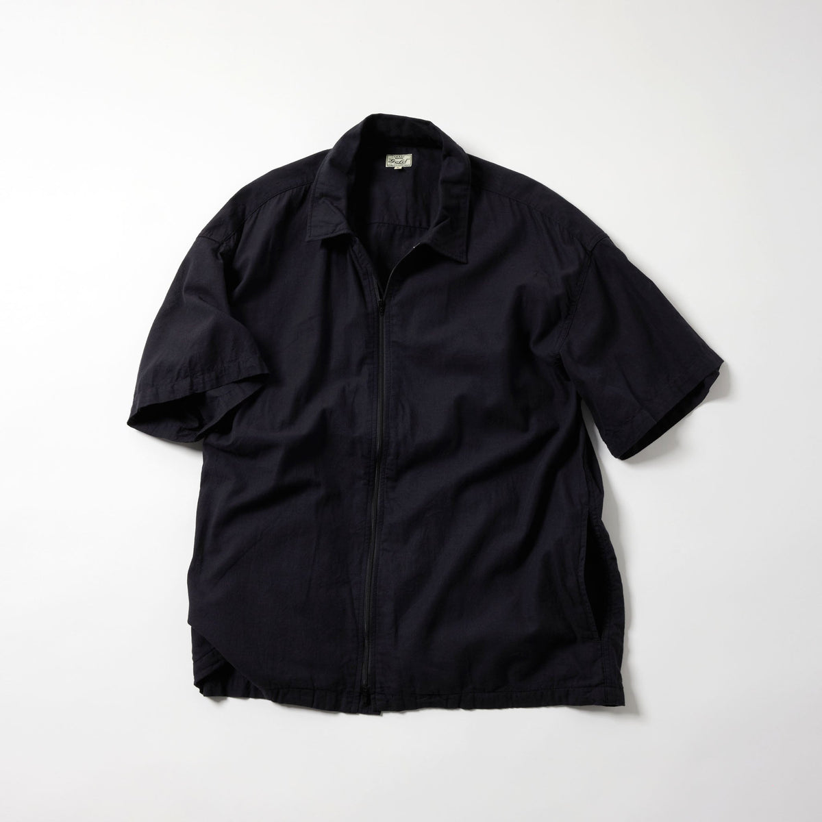 GL39433 / VAT DYE CHAMBRAY ZIP SHIRT