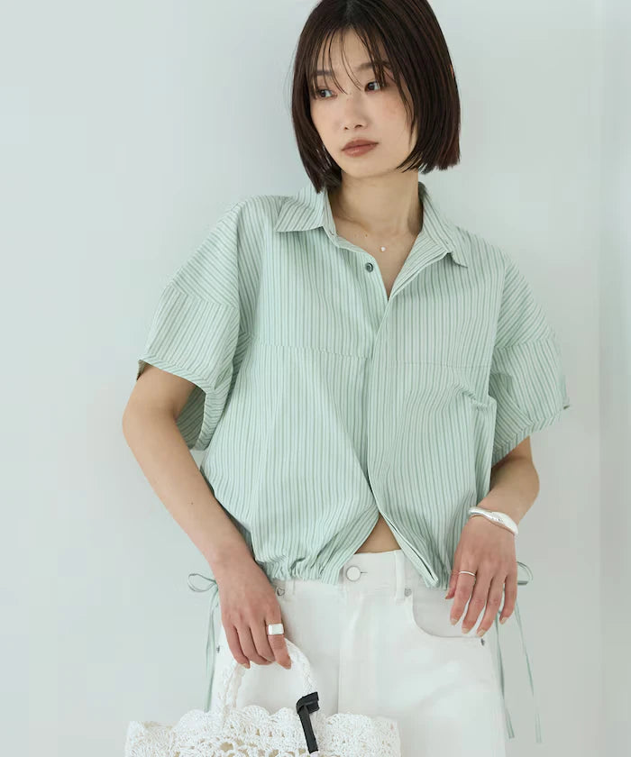Switch Short Sleeve Hem Code Blouse