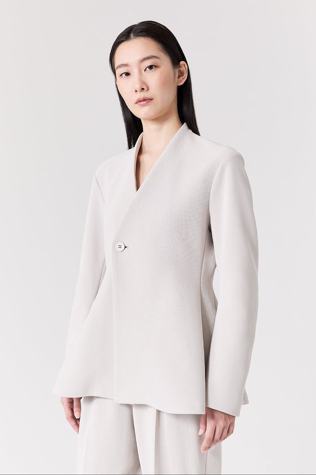 MILAN COLLARLESS FLARE JACKET