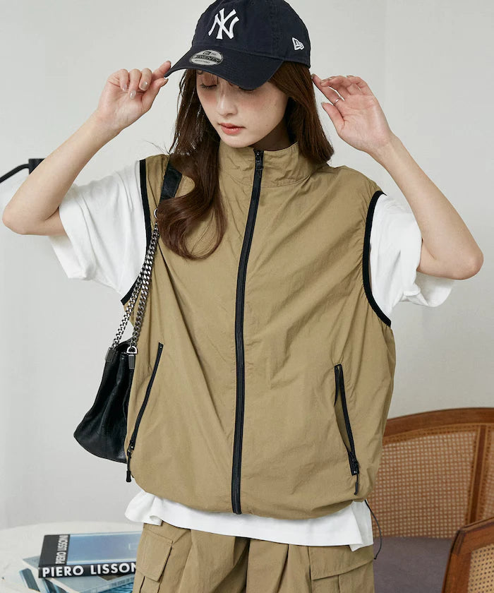 LOVE POP STUDIO Nylon Vest <Compatible with Setup> Limited Edition