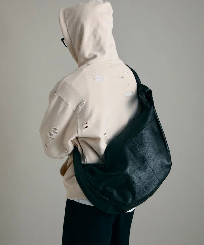 Leather Banana Big Shoulder Bag / Leather Banana Big Shoulder / Messenger Bag / Cowhide / Water-Repellent Leather