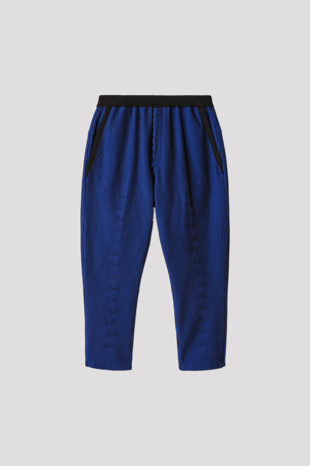 SOFT HYPHA TAPERED PANTS