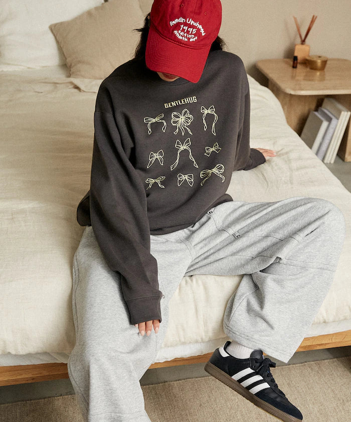 Ribbon Embroidery Crew Sweat Limited Edition