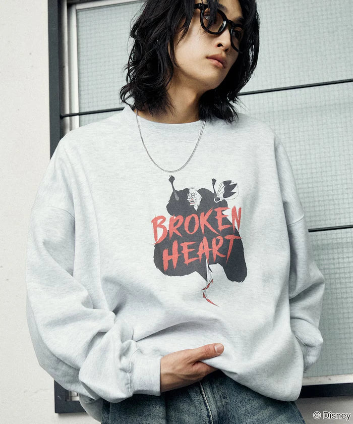 Special Order VILLAINS CRUELLA SWEAT
