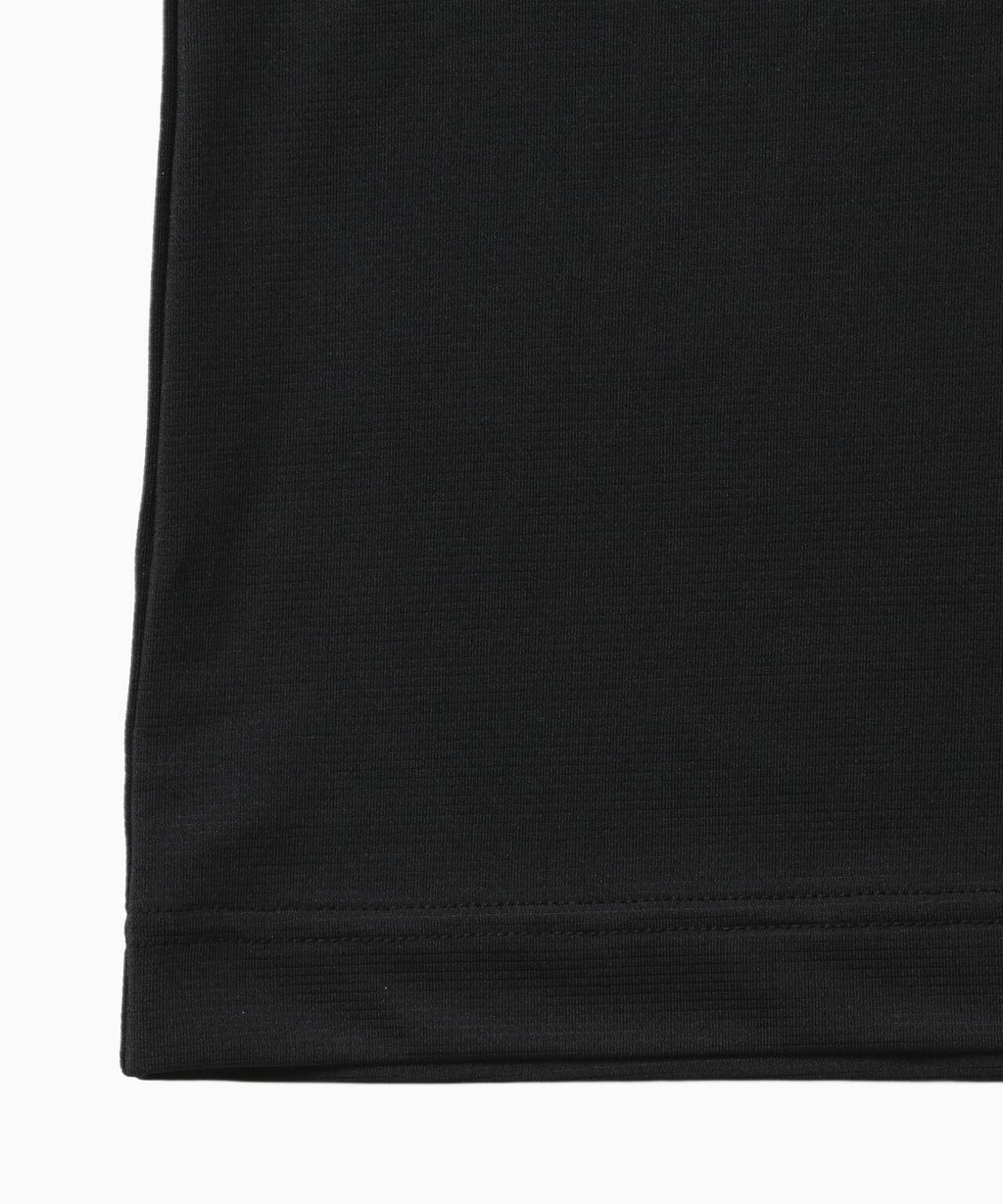 Altra × and wander  SS T