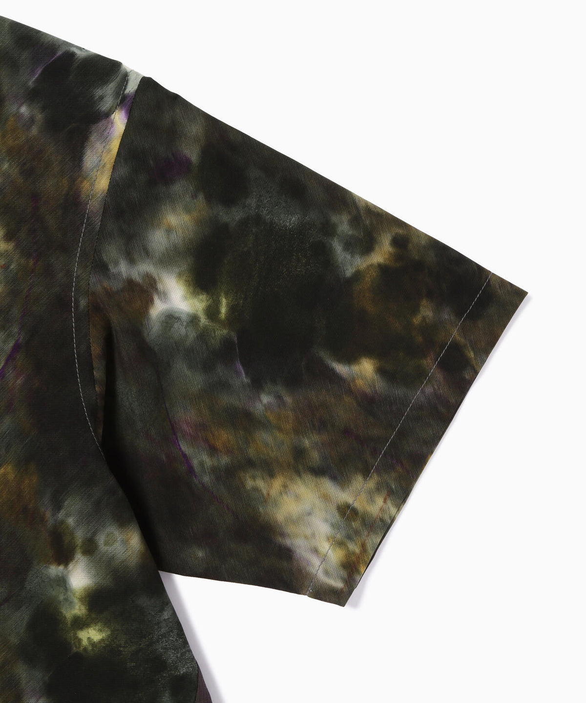 ROA × and wander  printed breathable shirt
