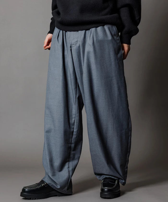 Wide Silhouette Barrel Leg Slacks Pants
