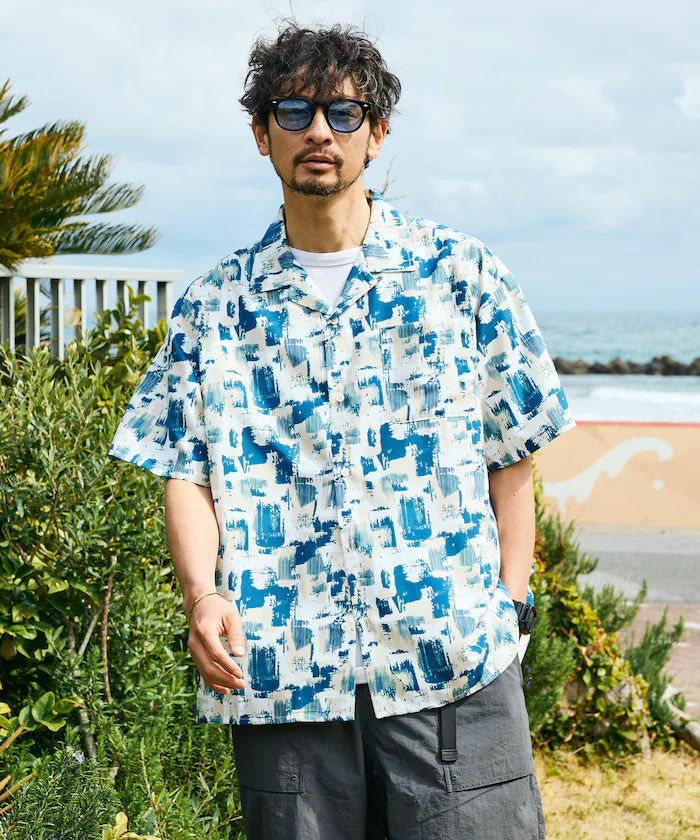 Open Collar Pattern Short Sleeve Shirt