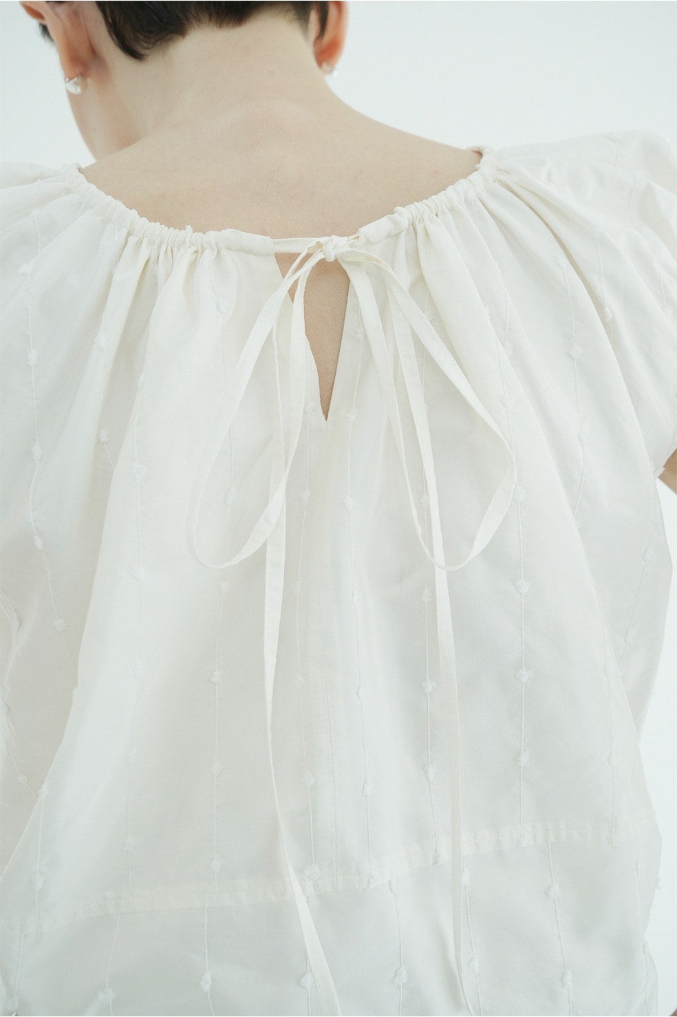 W FACE DOT SLEEVELESS RIBBON TOPS