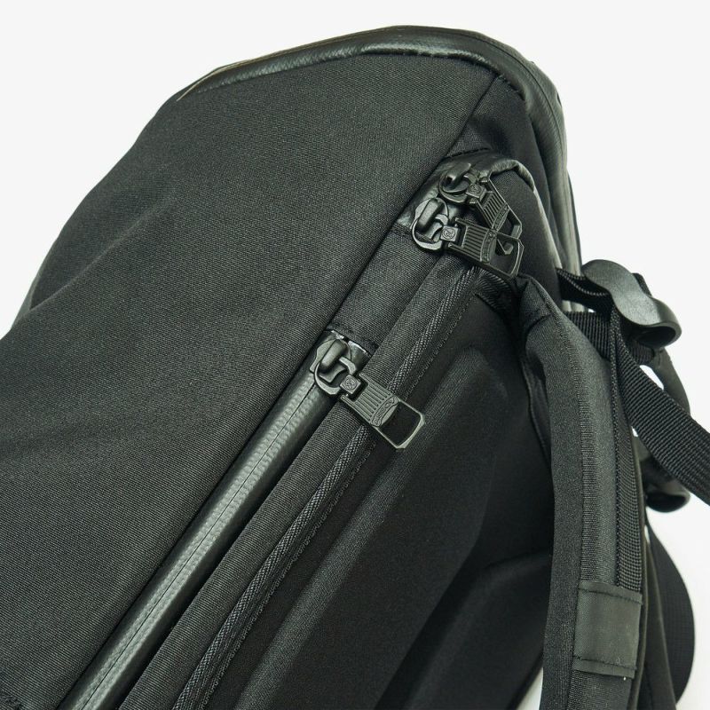 WATER PROOF CORDURA 305D ROUND ZIP BACKPACK/KHAKI