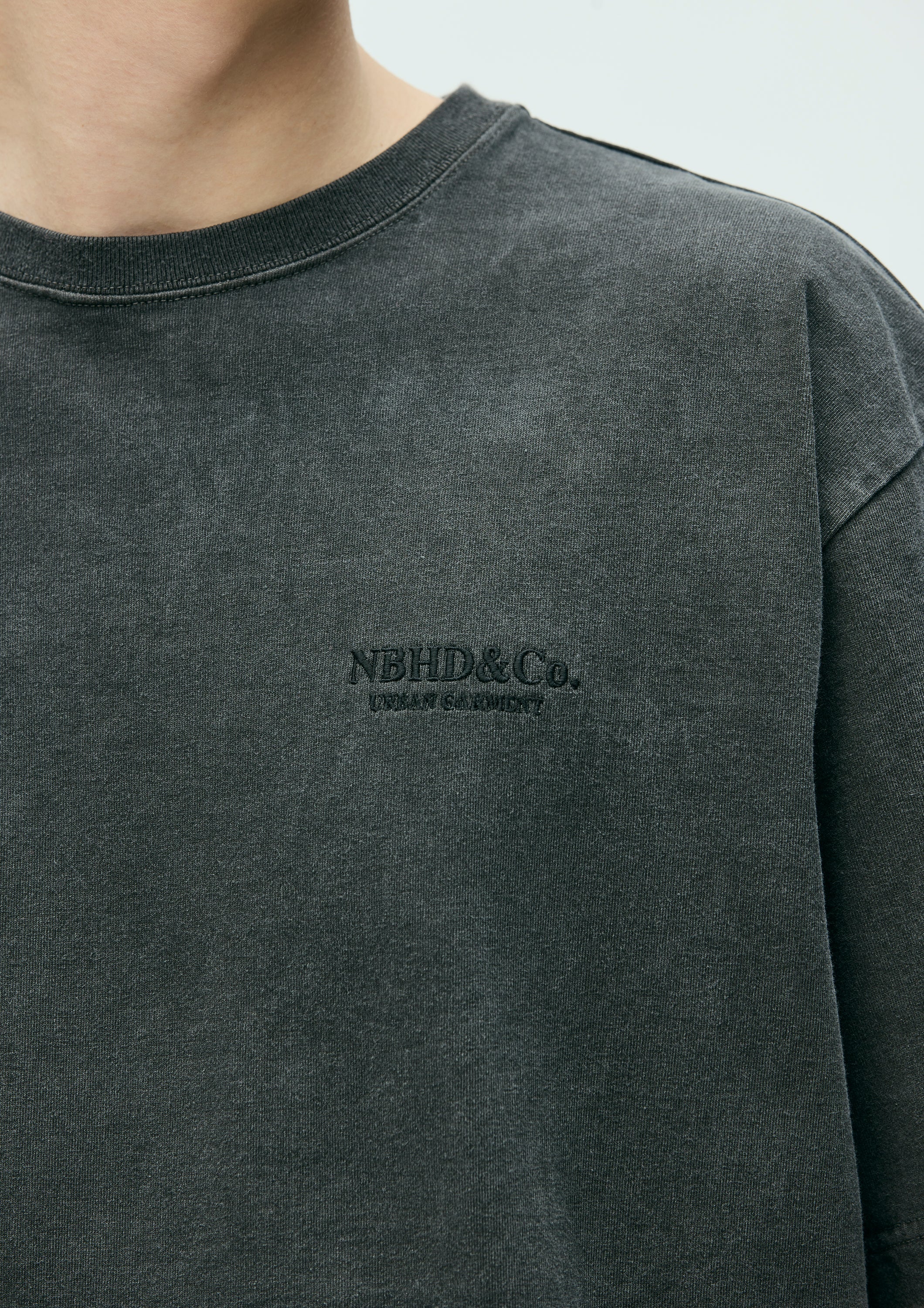 Pigment Dyed Crewneck Ss