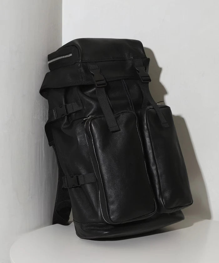 Leather Backpack L / Leather Backpack / Cowhide / Water-repellent Leather / with PC Sleeve